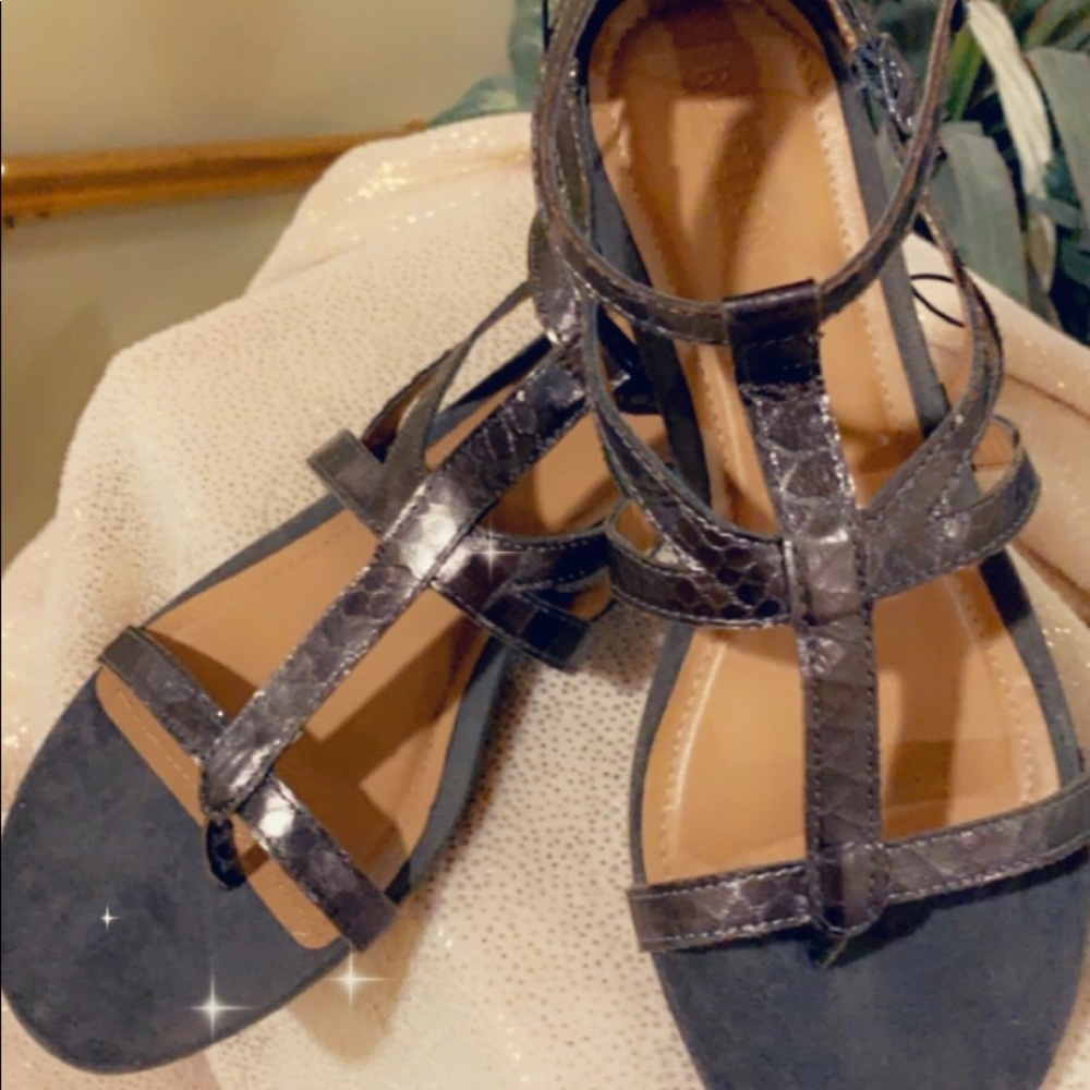Brand new, never worn women’s gladiator sandals